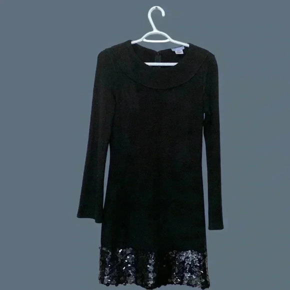 Vera Wang 100% wool cocktail partydress with a band of sequins around the bottom - Picture 3 of 12